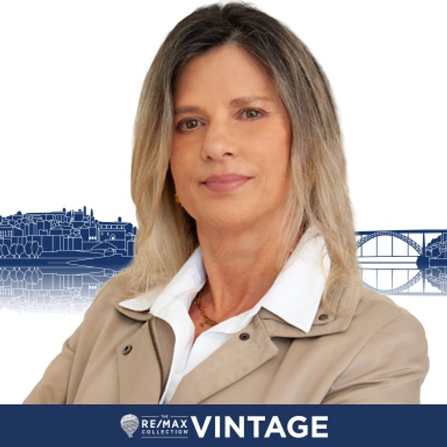 Luísa Leal, Consultora Associada — RE/MAX Collection Vintage, Porto