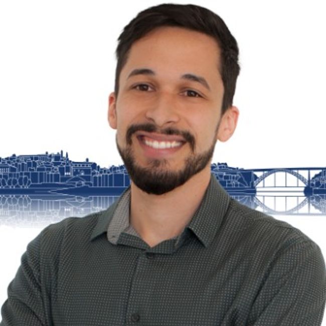 Vinicius Torinelli, Designer Gráfico — RE/MAX Collection Vintage, Porto